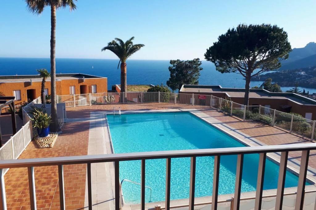 Entre Mer Et Massif Forestier De L'Esterel Apartment Theoule-sur-Mer Exterior photo