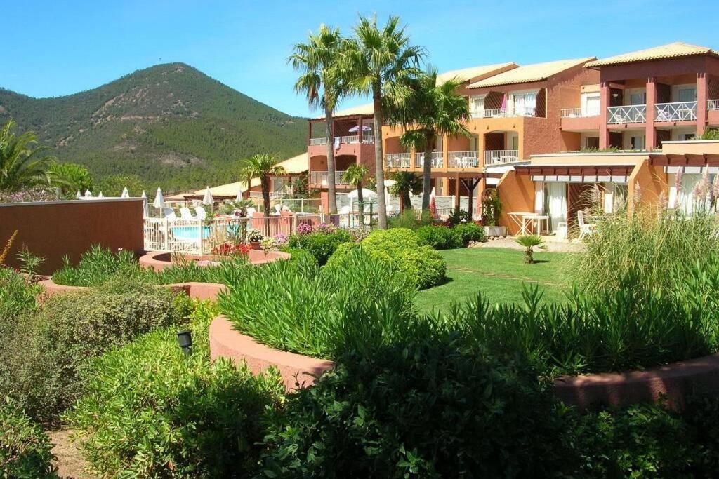 Entre Mer Et Massif Forestier De L'Esterel Apartment Theoule-sur-Mer Exterior photo